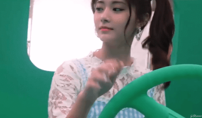 b2c6e8eb208826dd9ce6d4e7821c0bd1_1592501881_8604.gif