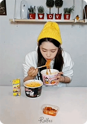b2c6e8eb208826dd9ce6d4e7821c0bd1_1592502016_0258.gif