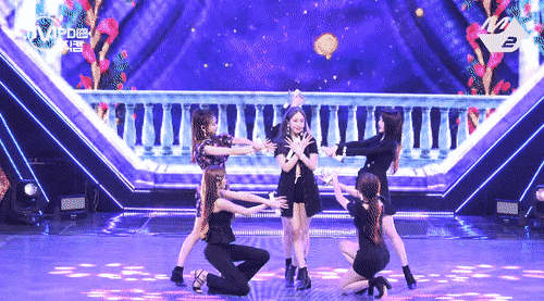 b2c6e8eb208826dd9ce6d4e7821c0bd1_1592505010_7813.gif