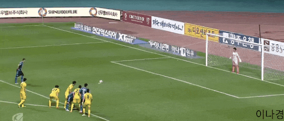b2c6e8eb208826dd9ce6d4e7821c0bd1_1592507021_0225.gif